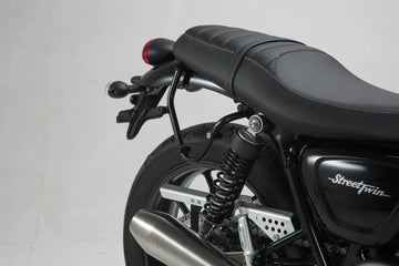 Triumph Street Twin 900 [SW-MOTECH] – Vista detallada del sistema de bolsas laterales Legend LC