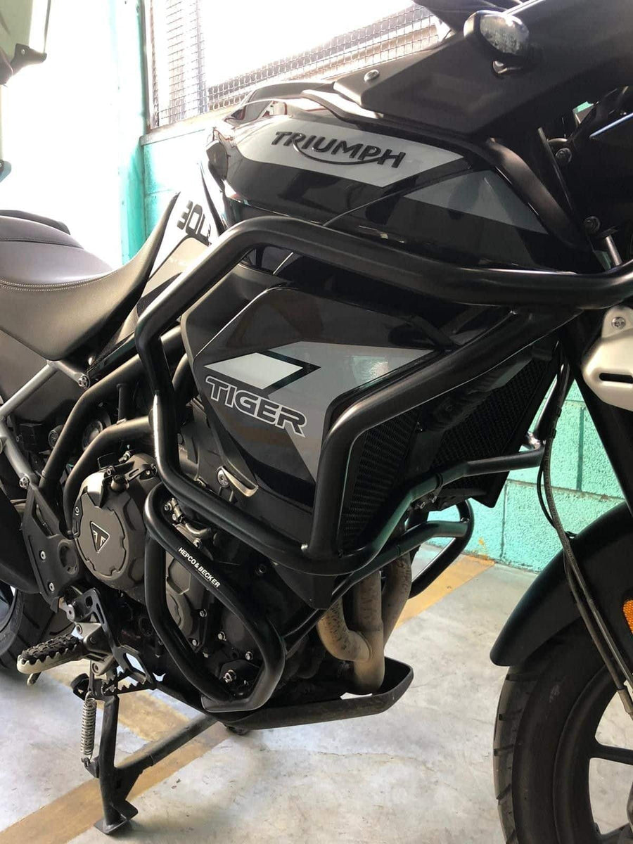 Triumph Tiger 850 Sport [2021-2025] - Barra de protección del depósito Vista en perspectiva sólida