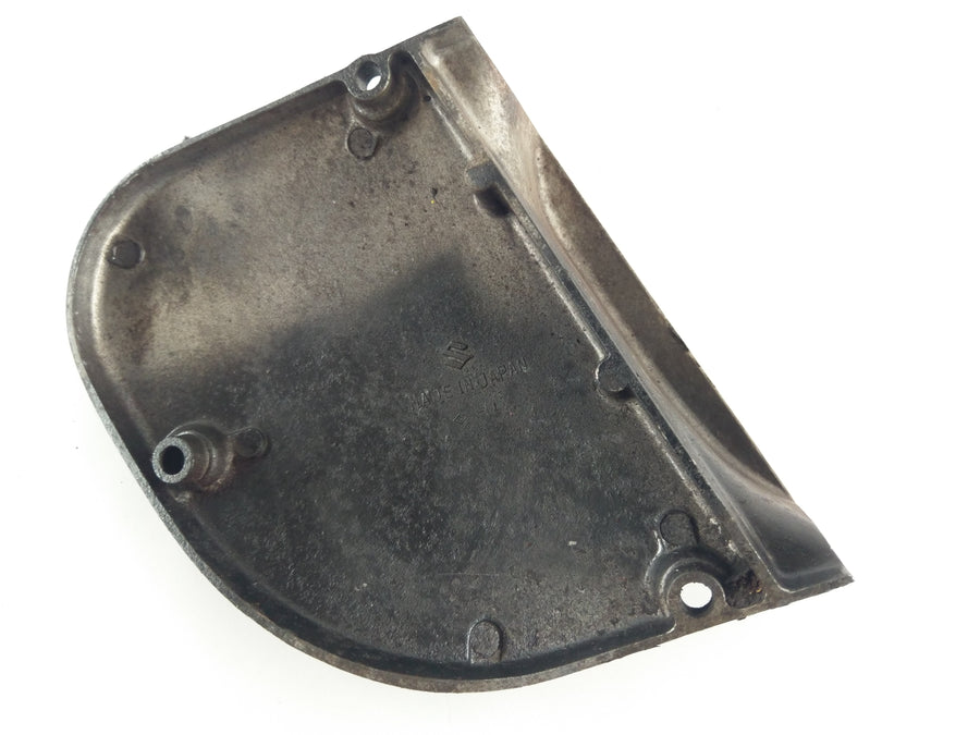 Suzuki GT 750 [1973] - Tapa de cubierta lateral del párpado del motor