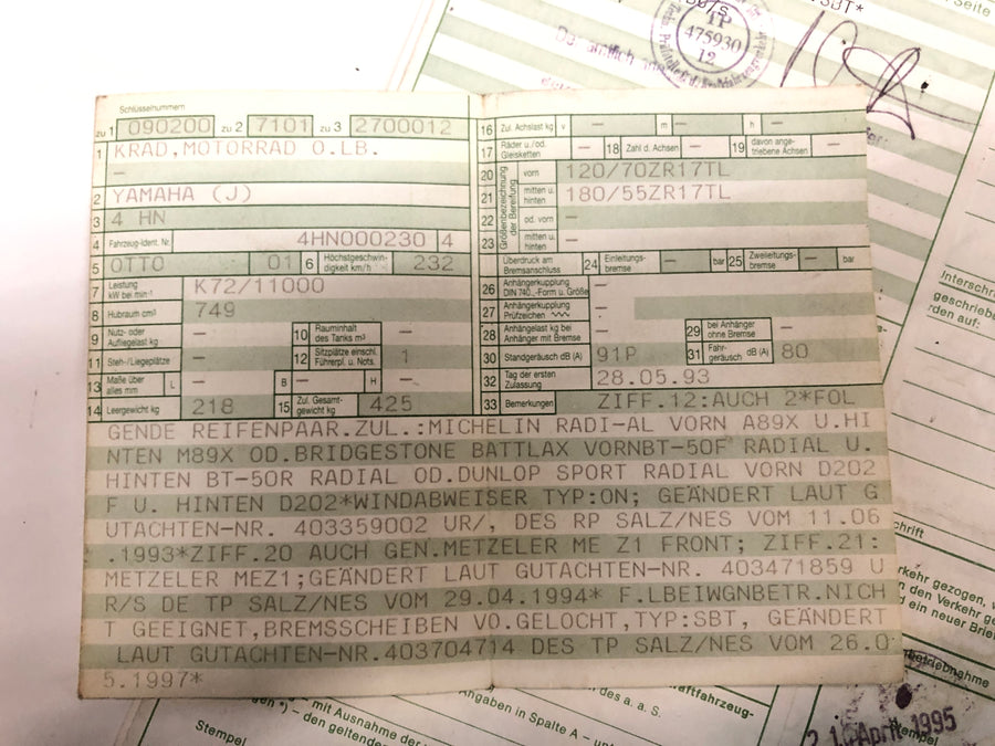 Yamaha YZF 750 R 4hn [1995] - Marco con documentos