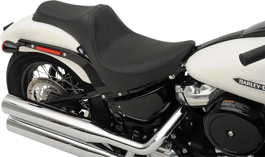 Harley-Davidson Street Bob [ESPECIALIDADES DE ARRASTRE] – Asiento Predator III