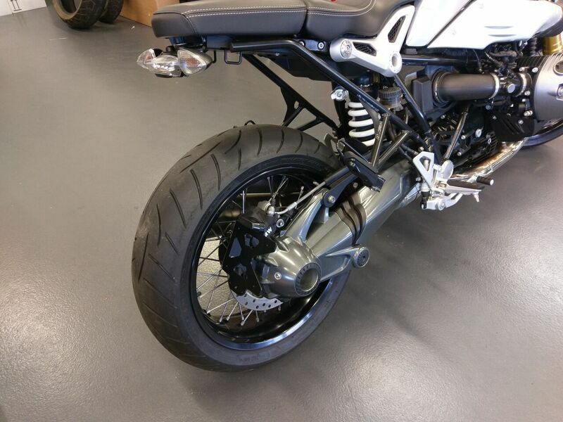 Bmw R Ninet Scrambler [DISEÑO DE ACCESO] - fondo del asiento negro BMW R Nine T1200