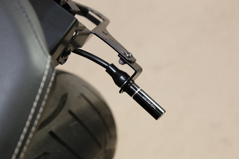 Yamaha XJR 1300 [Highsider] - La señal de giro cubre M8