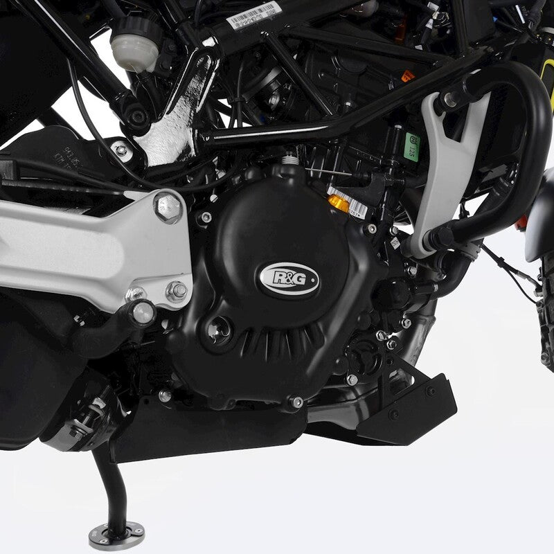 Husqvarna SVARTPILEN 125 [2021-2023] - Protector Tapa Cárter Derecho (Embrague) Race Series - Negro Husqvarna Svartpilen 125