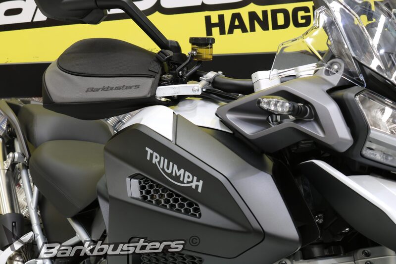 Triumph Tiger 1200 Gt Explorer [BARKBUSTERS] - Kit de tornillería de fijación de dos puntos - TRIUMPH Tiger 1200 GT