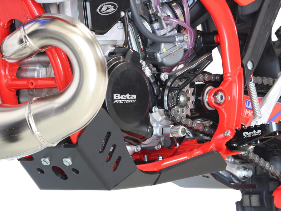 BETA RR 300 2 T [2024] - Protección contra empotramiento Xtrem con protección de varillaje - PE-HD 8mm