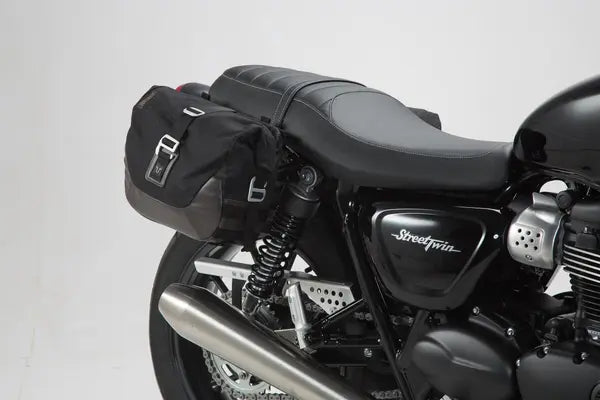 Triumph Street Cup 900 [2020] - Sistema de bolsas laterales Legend Gear LC1 Black Edition – Imagen 3