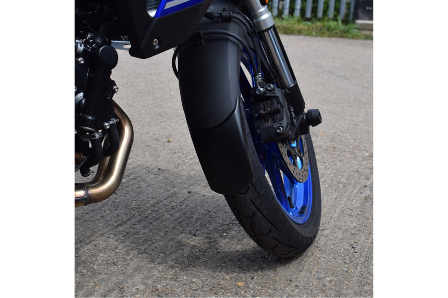 SUZUKI DL 800 V-STROM RE [2025] – Ampliación del guardabarros delantero