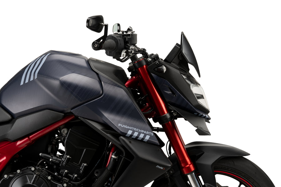 HONDA CB 750 HORNET [2024] – Nueva Generación Sport Plus – Aspecto carbono