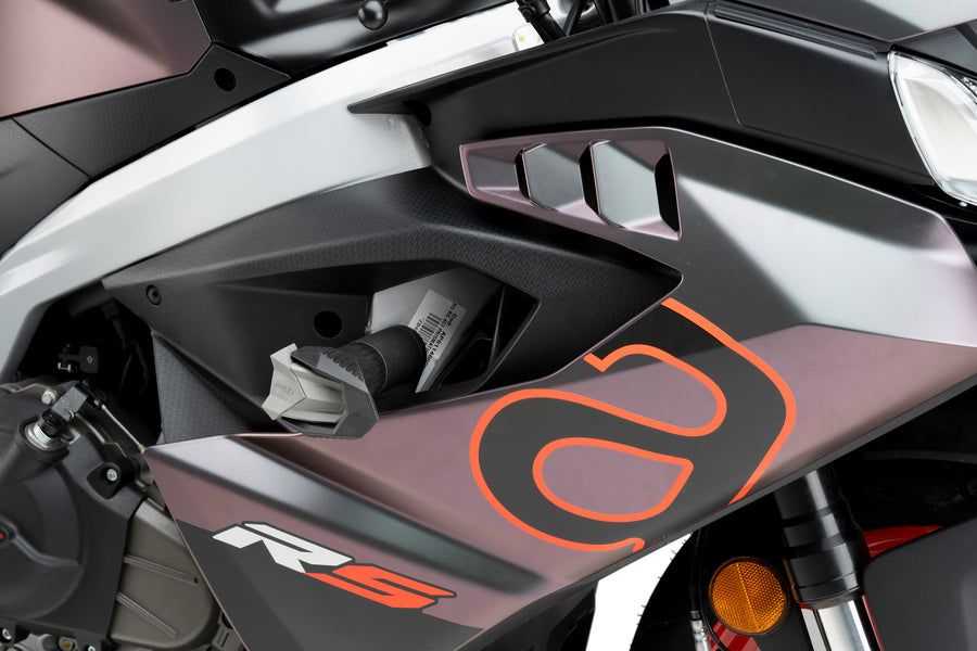 APRILIA RS 457 [2025] – Protectores de protección R19 – Negro