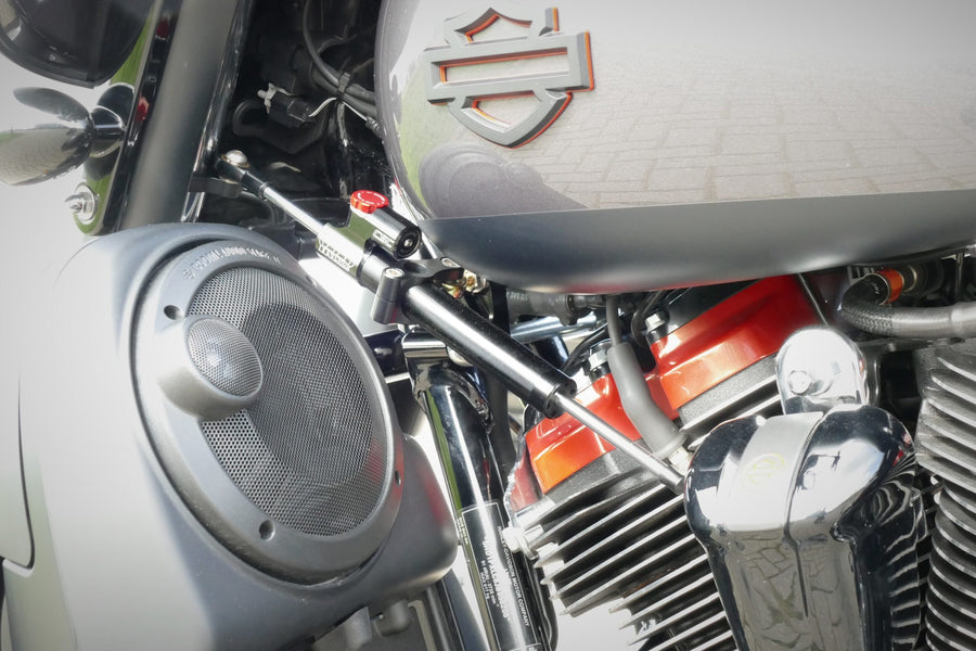 Harley Davidson FLHXS(E) STREET GLIDE (CVO) M-8 [HYPERPRO] - Kit de montaje de amortiguador de dirección, Negro (MK-HD17-S003-B)