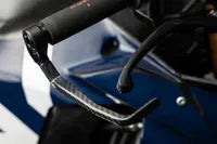 Suzuki DL 800 [GILLES TOOLING] – Protección de la palanca de freno en carbono