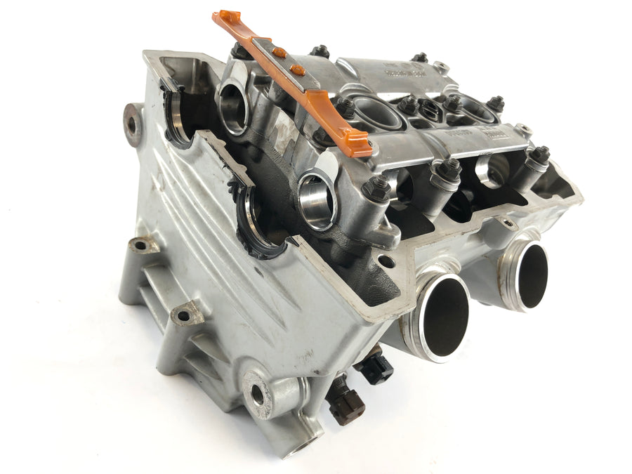 BMW F 800 S [2007] - Cilindro Head para revisar la válvula defectuosa