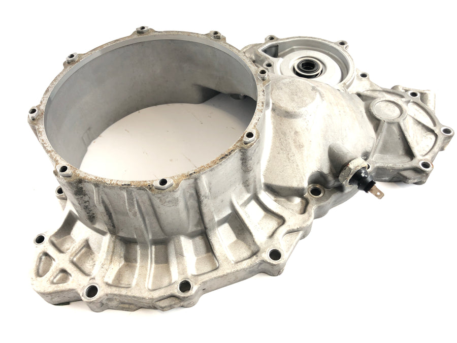 Can en el Spyder SM5 [2009] - Tapa del motor en la tapa de acoplamiento izquierdo