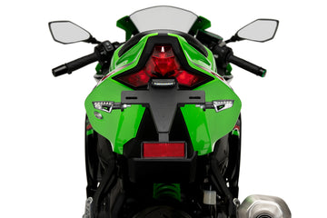 KAWASAKI ZX-4R/ZX-4RR [2024] - Soporte para matrícula | Negro | PUIG 21836N