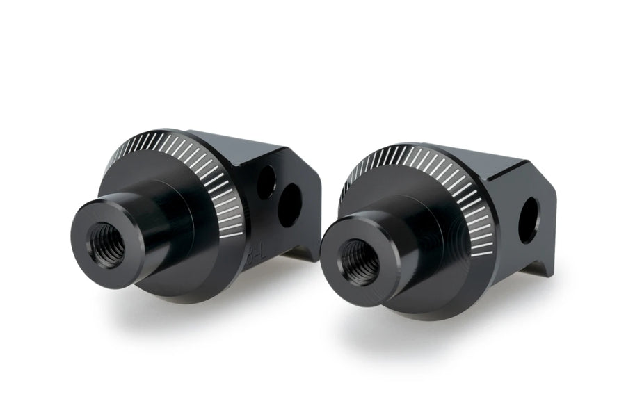 CFMOTO 300 NK [2025] – Adaptador almohadilla de goma reposapiés del pasajero – negro