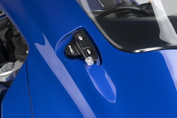 YAMAHA YZF-R1M [2025] – Tapas de espejo retrovisor con juego de indicadores de pestañas – Negro - 0