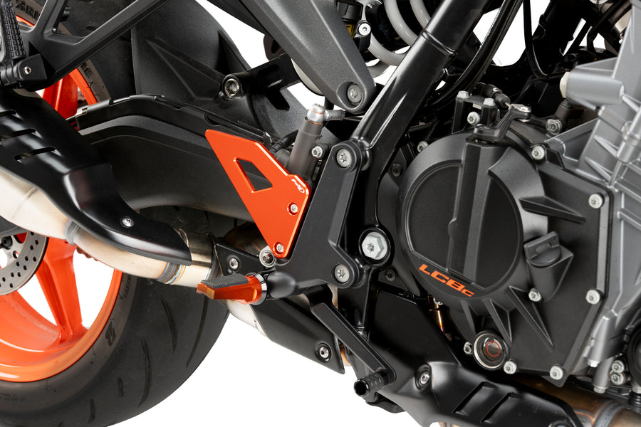 KTM 990 DUKE R [2025] – Taloneras – Negro