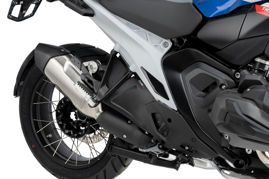 BMW R 1300 GS TROPHY [2025] – carenado lateral inferior – aspecto carbono