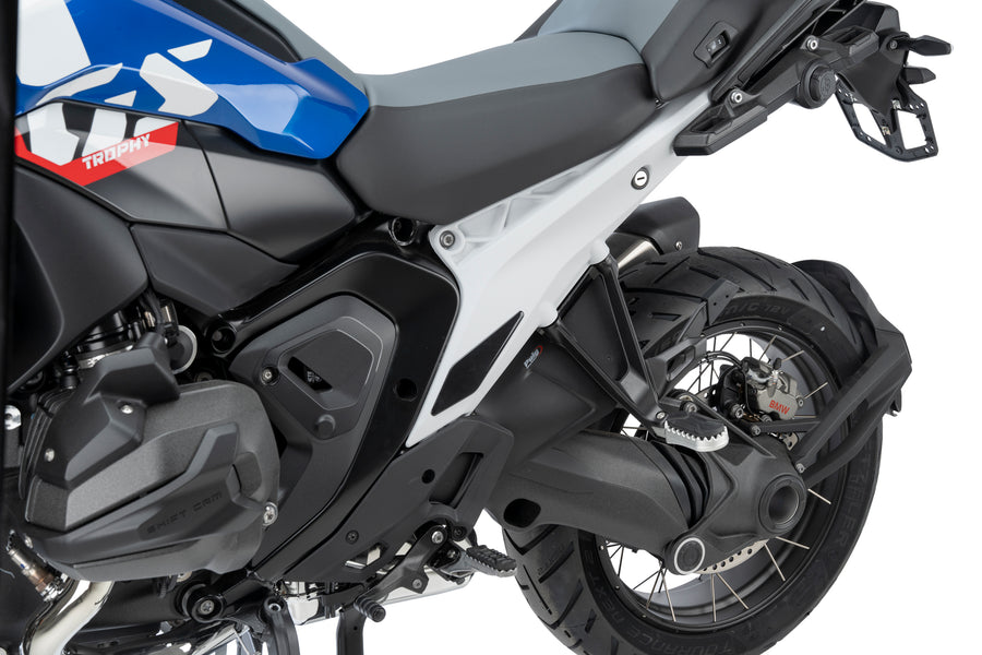 BMW R 1300 GS TROPHY [2025] – carenado lateral inferior – aspecto carbono