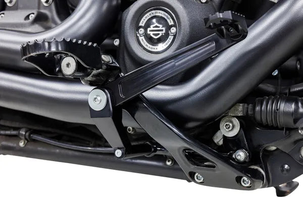 Harley-Davidson FXLRST 1923 Softail Low Rider ST 117 H.O. [2025] - Bremspedal – Bild 8