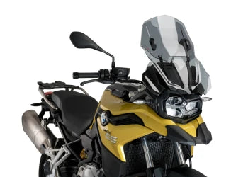 BMW F 800 GS [2025] – pantalla Touring – primer plano transparente