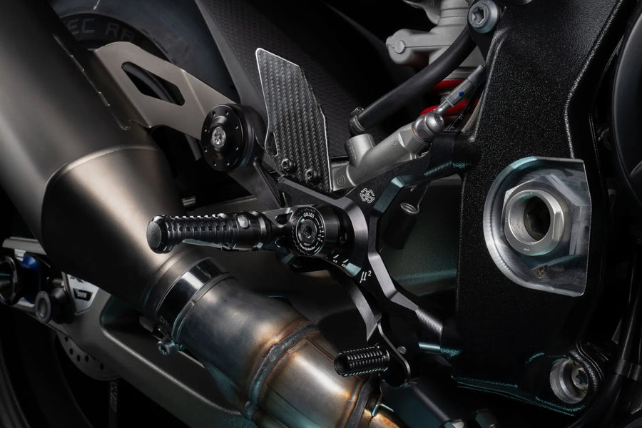 bmw s 1000 [GILLES TOOLING] – Sistema de descanso MUE2 movido hacia atrás