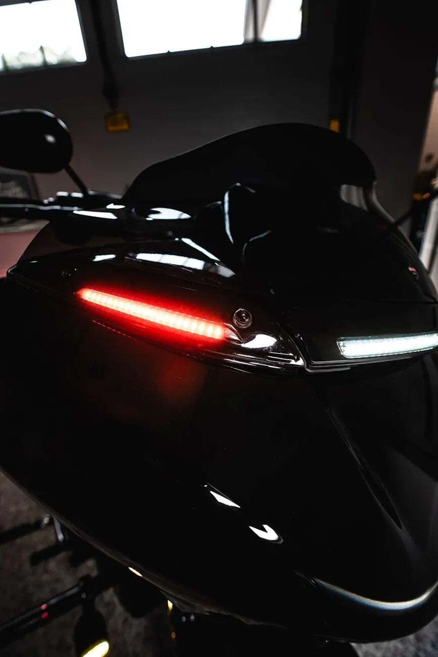 harley-davidson road glide st [DINÁMICA PERSONALIZADA] - Tira de parabrisas Genesis® 4 Dynamic LED Road Glide®