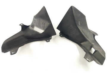 Aprilia RST 1000 Futura [2004] - revestimiento interior de la izquierda + derecha - 0
