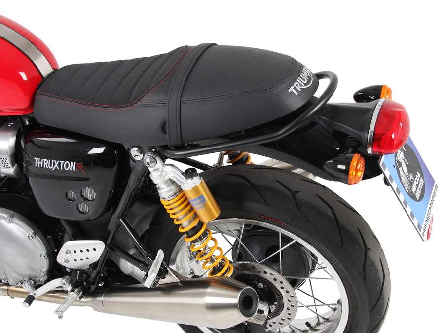 Triumph Thruxton [2016-2024] - Vista detallada del asidero del pasajero