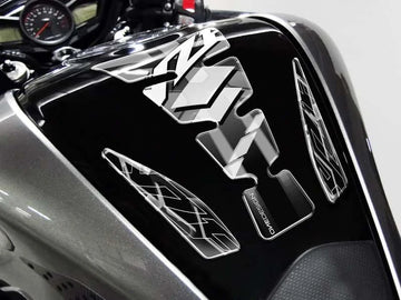 YAMAHA YZF 1000 R THUNDERACE [2002] – Protector de depósito tipo ala – plateado