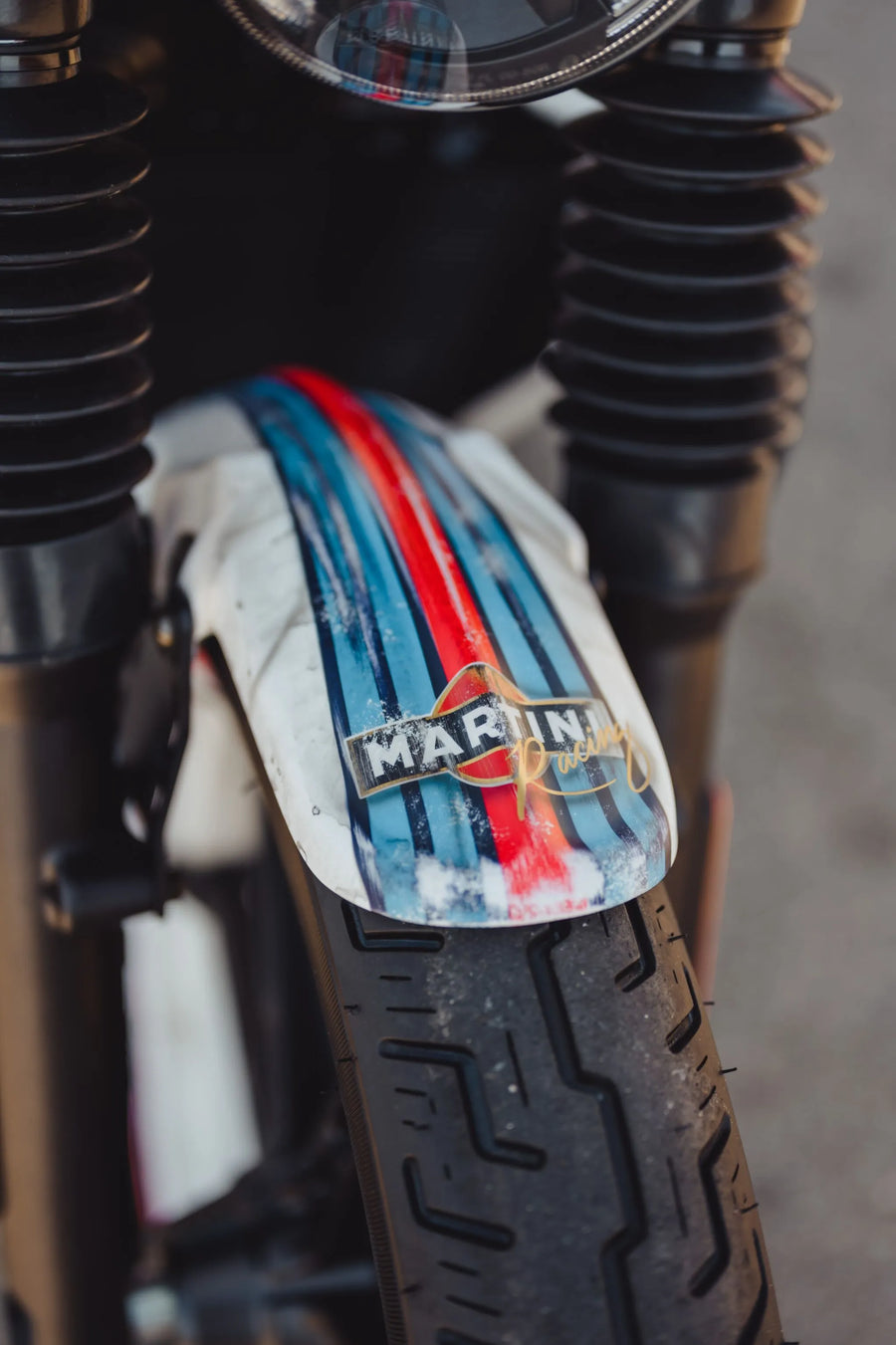 harley davidson nightster 975 especial [CULT WERK] – guardabarros rueda delantera old school