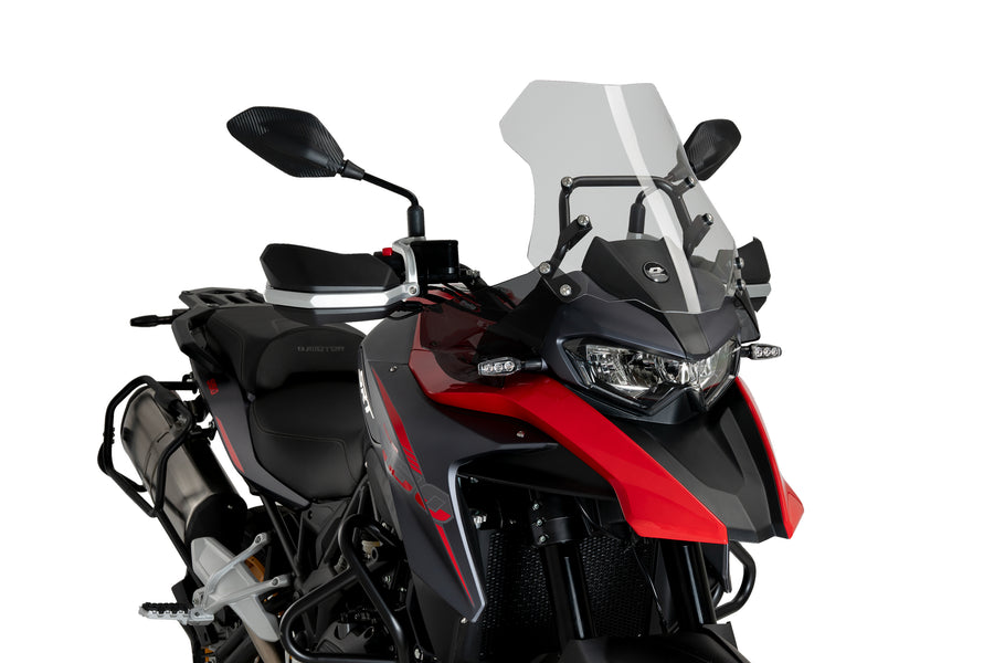 QJ SRT 700X ON ROAD [2025] – Deflector de viento extendido – tintado
