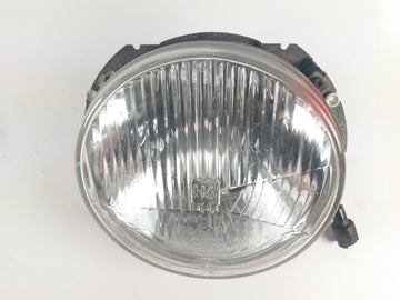 Faro BMW 635i