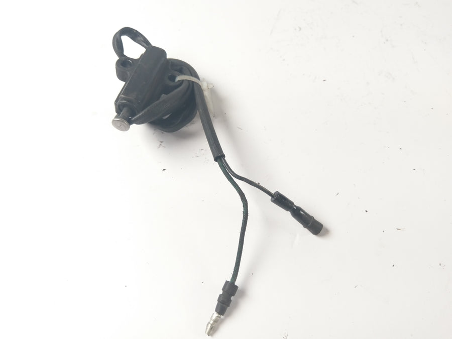 Suzuki DR 650 SP42B - Interruptor de luz de freno en la parte posterior