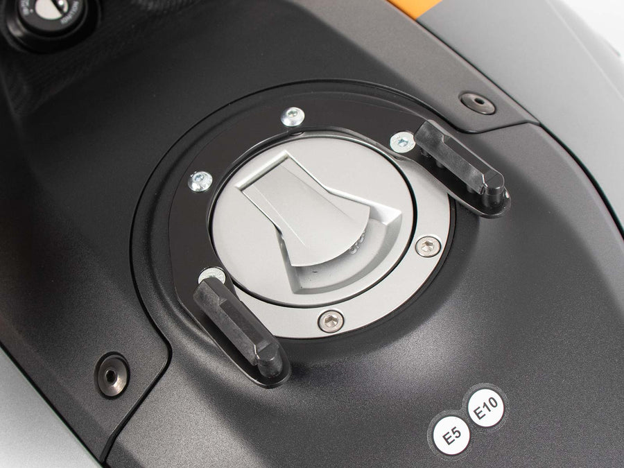 Moto Guzzi Stelvio [2024-2025] - Tanking Basic incluido el saco de tanque contraparte