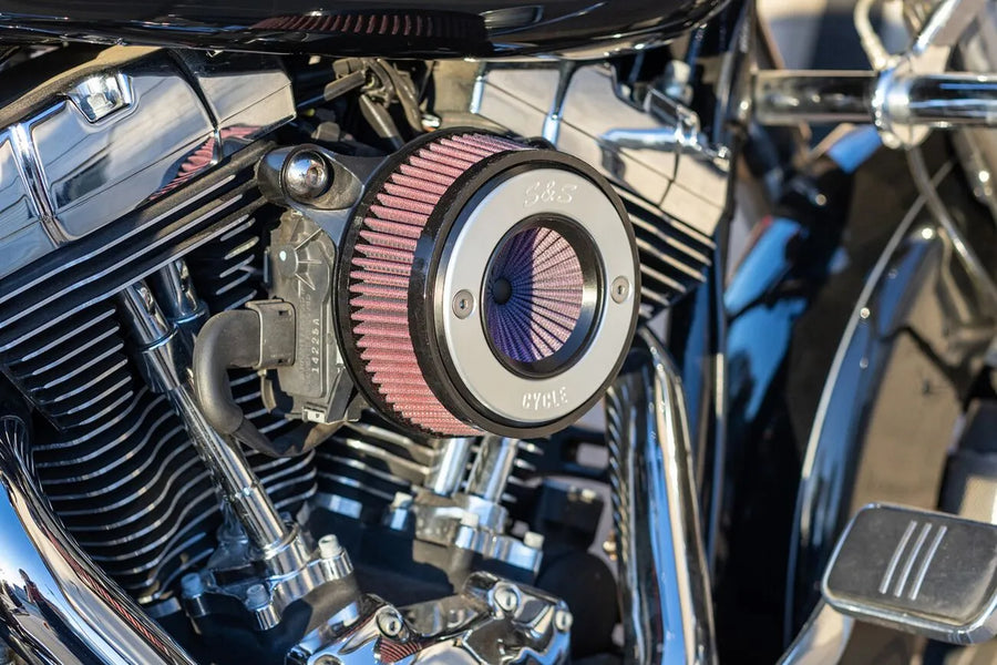 Harley-Davidson FXSE 1800 Pro Street Breakout CVO [2016-2017] - Air Stinger Stealth Luftfiltersatz – Oberfläche: Schwarz, Verchromt – Bild 7