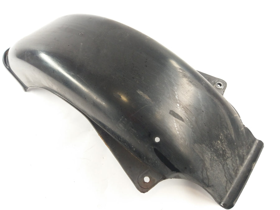 Yamaha XJ 900 F 58L [1985] - Fender de la rueda trasera detrás de la protección de salpicaduras