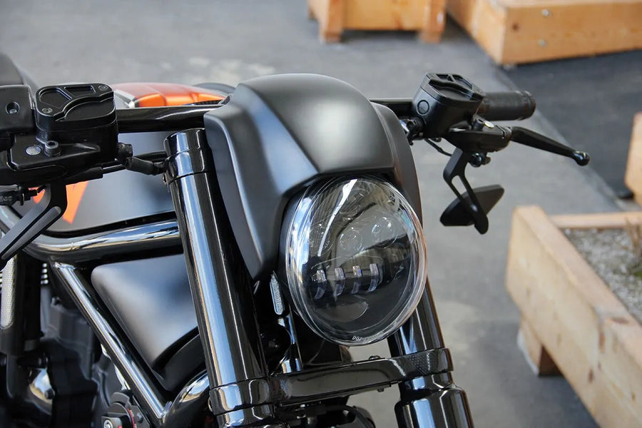 Harley Davidson V-Rod [CULT WERK] – Carenado de faro