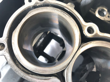 Triumph Street Triple R 675 D67LD [2008] - Motor Hoiling with Pistons - 0