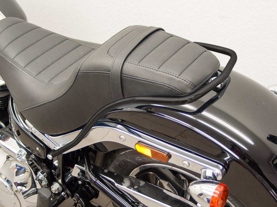Harley Davidson Softail Low Rider (Milwaukee -eight 107/114) [2018] - Border de asiento, negro