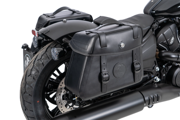 Indian Sport Scout Sixty [2026] - Set: Ledertaschenhalter Cutout schwarz inkl. Rugged Ledertaschen schwarz