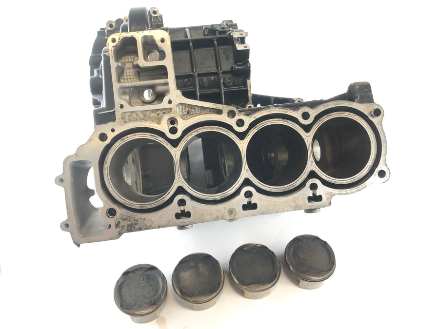 BMW K 1300 S K12S [2009] - Motor de alojamiento de motor Carcasa vacía con pistones