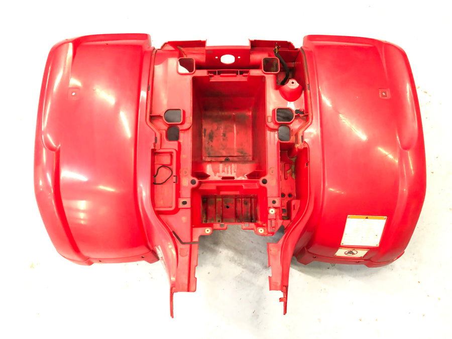 Yamaha Grizzly 660 AM03W [2003] - Limpieza de revestimiento trasero trasero