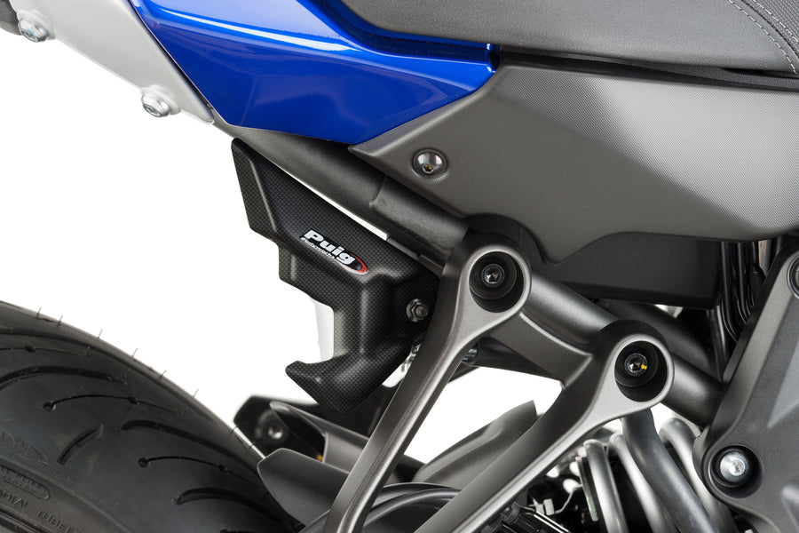 YAMAHA TRACER 7 GT [2025] – Tapa del depósito del freno trasero – Aspecto carbono