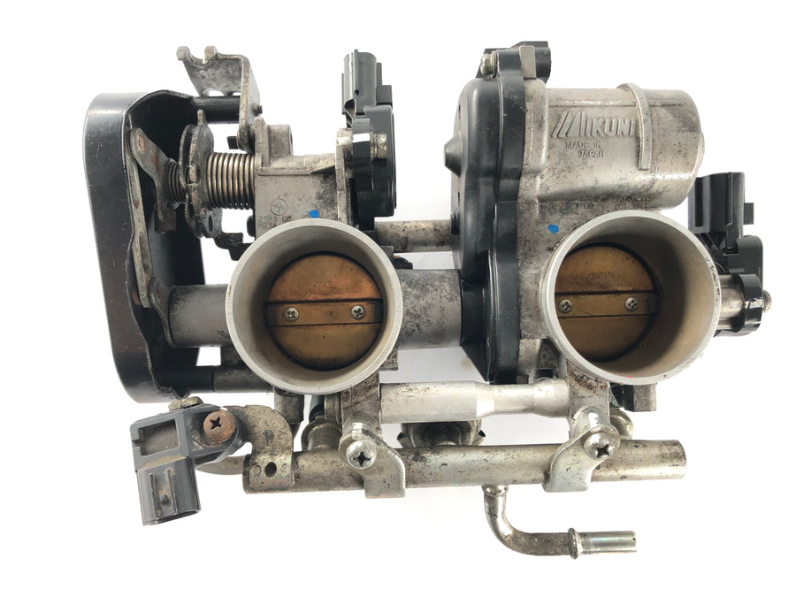 Yamaha XT 1200 Z Super Tenere DP01 [2012] - Ciburador del puente de inyección