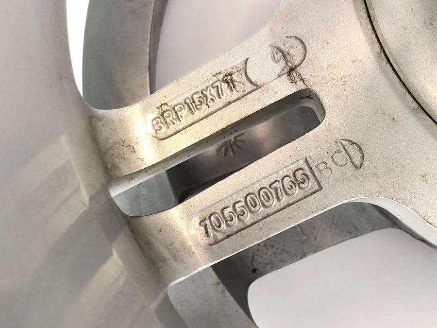 Can en el Spyder SM5 [2009] - Rueda trasera con una correa