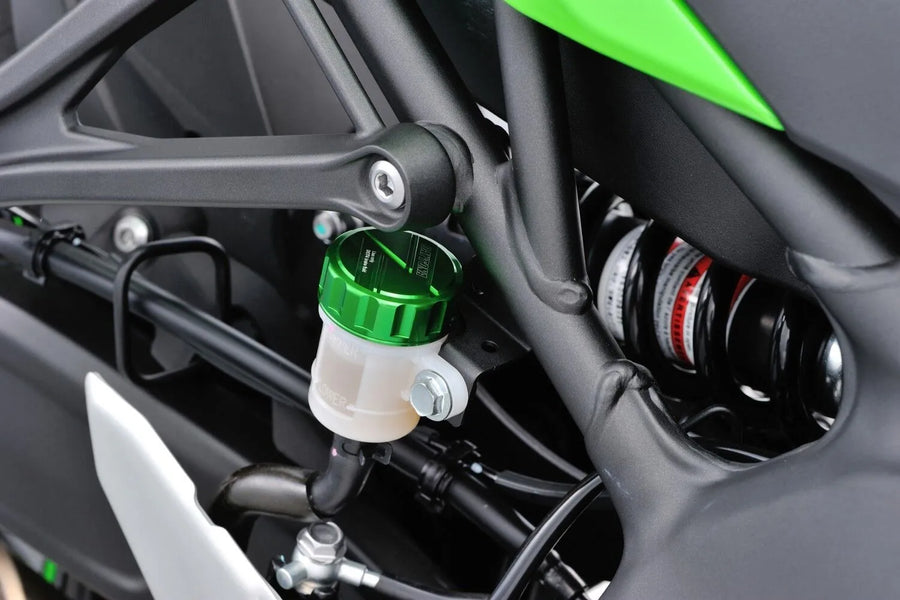 Kawasaki Z 900 RS [Daytona]-Cilindro principal de cilindros