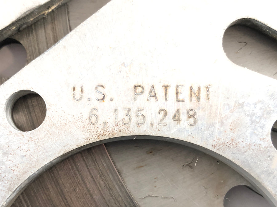 Can en el Spyder SM5 [2009] - Discos de freno colocó una pareja en el frente