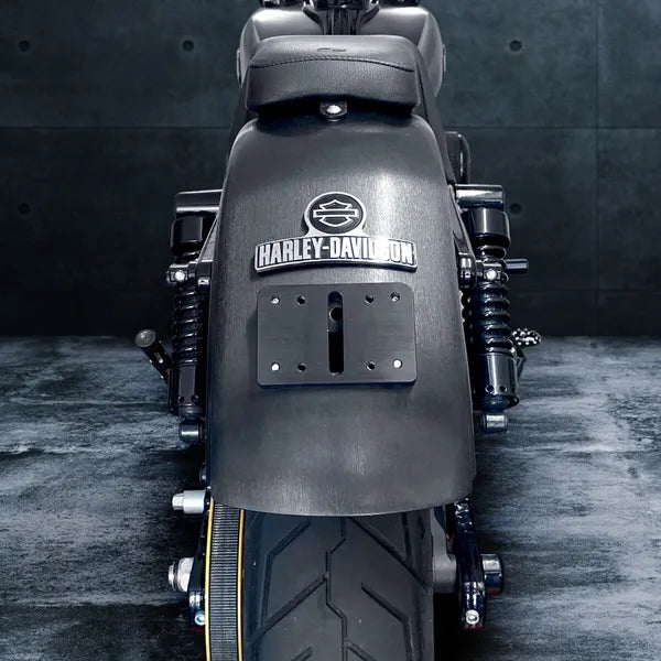 Harley Davidson Fxdrs 114 [HEINZ BIKES] – Cubo espaciador para montaje de matrícula